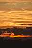 Horizonte del atardecer con cielo degradado brillante y | Foto de stock