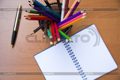 Papel de cuaderno | Foto de alta resolución |ID 5527614
